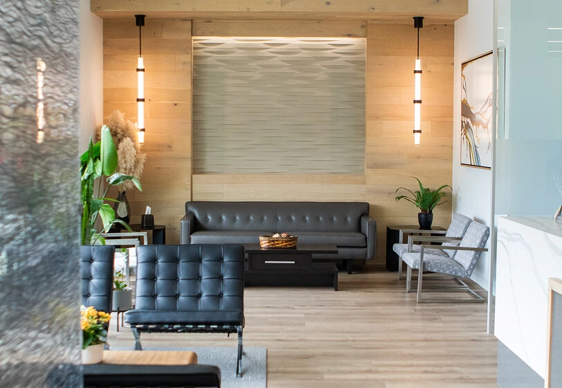 The front waiting room area of Berg Dental Group in Tacoma, WA